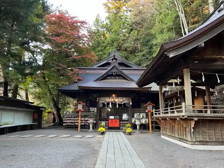 新倉富士浅間神社(山梨県)