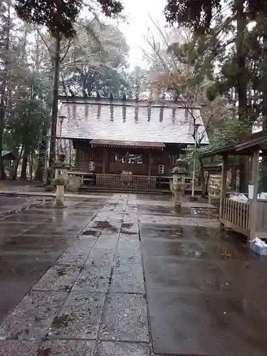 神明社の本殿