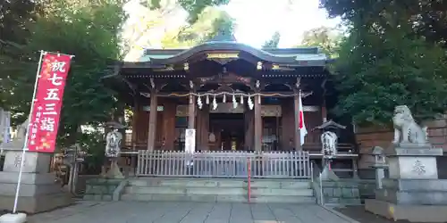 中目黒八幡神社の本殿・本堂