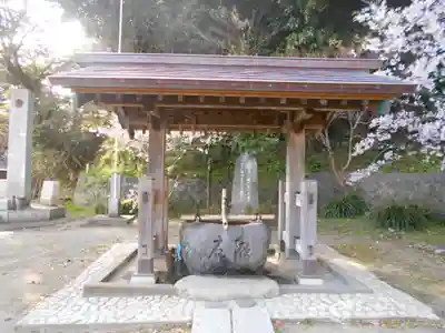甘縄神明神社（甘縄神明宮）の手水舎