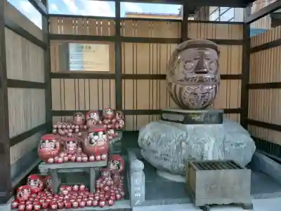 少林寺の{uncategorized: "未分類", other: "その他", undefined: "問題あり", building: "その他建物", grave: "お墓", sacred_gate: "鳥居", guardian: "狛犬", statue: "像", buddha: "仏像", history: "歴史", nature: "自然", garden: "庭園", animal: "動物", pagoda: "塔", temizu: "手水舎", mountain_gate: "山門・神門", sanctuary: "本殿・本堂", subordinate: "末社・摂社", art: "芸術", scenery: "景色", jizo: "地蔵", ema: "絵馬", goshuin: "御朱印", omikuji: "おみくじ", items: "授与品その他", amulet: "お守り", goshuincho: "御朱印帳", eats: "食事", festival: "お祭り", votive_dance: "神楽", shichigosan: "七五三参", wedding: "結婚式", experience: "体験その他", initially: "初詣", around: "周辺", anti_infection: "感染症対策"}