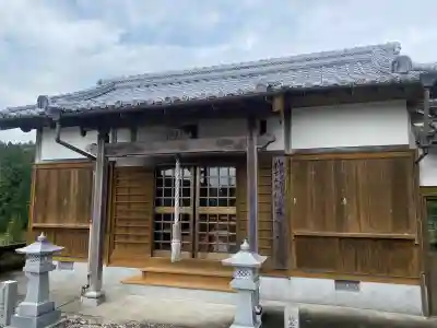 宝積院の{uncategorized: "未分類", other: "その他", undefined: "問題あり", building: "その他建物", grave: "お墓", sacred_gate: "鳥居", guardian: "狛犬", statue: "像", buddha: "仏像", history: "歴史", nature: "自然", garden: "庭園", animal: "動物", pagoda: "塔", temizu: "手水舎", mountain_gate: "山門・神門", sanctuary: "本殿・本堂", subordinate: "末社・摂社", art: "芸術", scenery: "景色", jizo: "地蔵", ema: "絵馬", goshuin: "御朱印", omikuji: "おみくじ", items: "授与品その他", amulet: "お守り", goshuincho: "御朱印帳", eats: "食事", festival: "お祭り", votive_dance: "神楽", shichigosan: "七五三参", wedding: "結婚式", experience: "体験その他", initially: "初詣", around: "周辺", anti_infection: "感染症対策"}