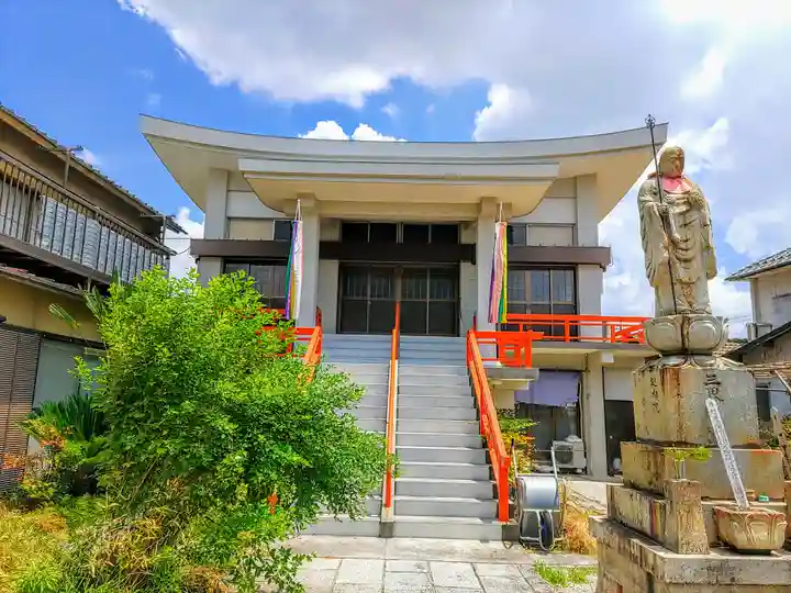 廻向院の本殿・本堂