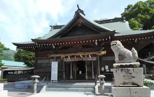 岡田神社の本殿