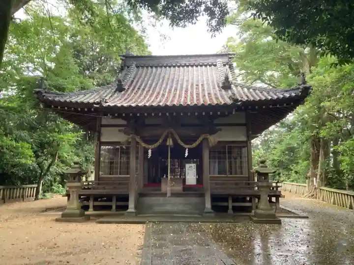 忽那島八幡宮の本殿・本堂