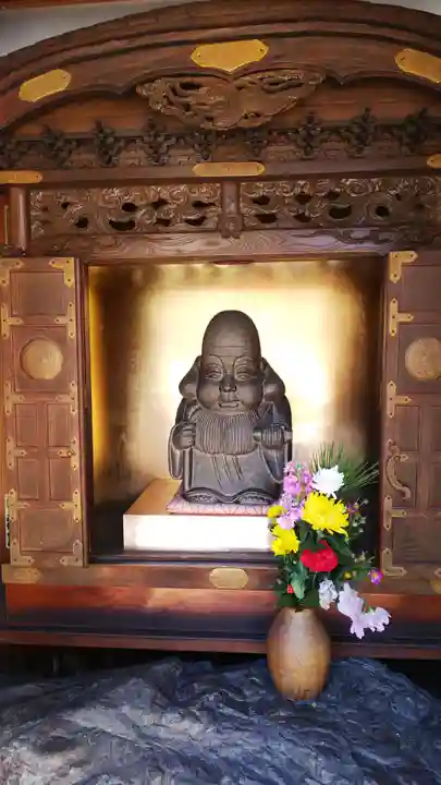 真源寺(入谷鬼子母神)の像