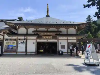 延暦寺萬拝堂(滋賀県)