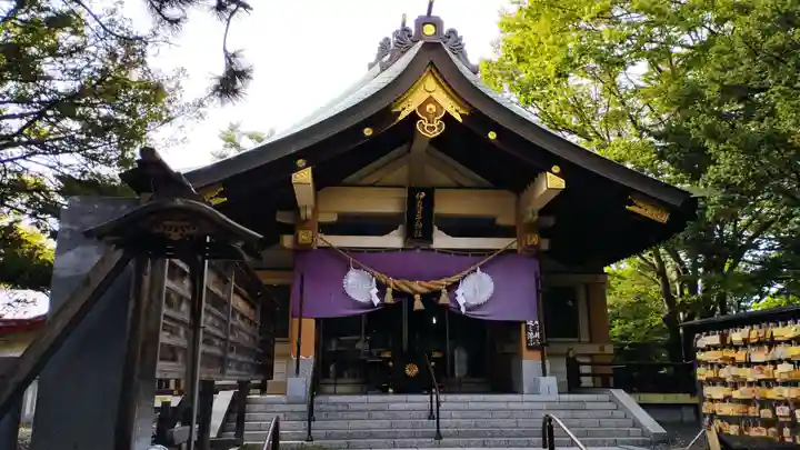 彌彦神社 (伊夜日子神社)の本殿・本堂