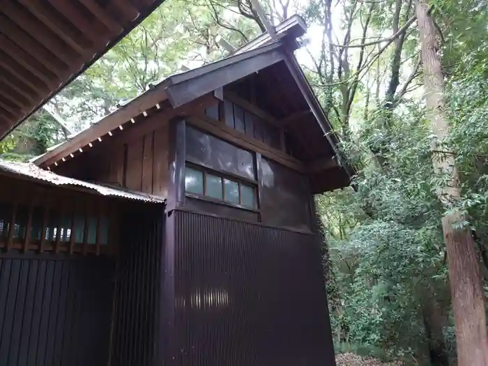 石楯尾神社の本殿