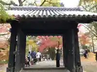 垂裕神社の山門・神門