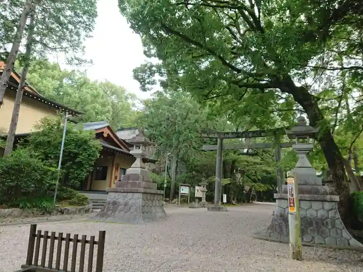 六所神社のその他建物