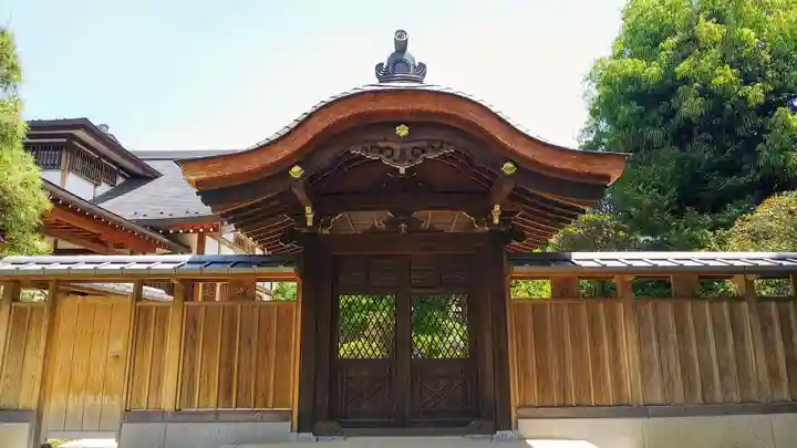東禅寺の本殿・本堂