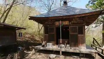 浮島観音堂の本殿・本堂