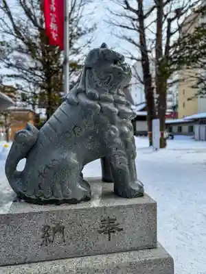 北海道神宮頓宮の狛犬
