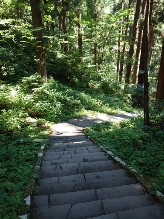 出羽神社(出羽三山神社)~三神合祭殿~(山形県)