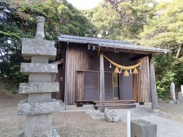 霹靂神社の本殿・本堂