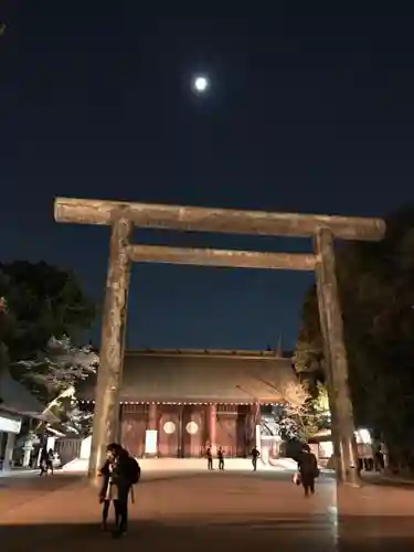 靖國神社の鳥居