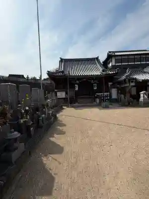 正念寺の{uncategorized: "未分類", other: "その他", undefined: "問題あり", building: "その他建物", grave: "お墓", sacred_gate: "鳥居", guardian: "狛犬", statue: "像", buddha: "仏像", history: "歴史", nature: "自然", garden: "庭園", animal: "動物", pagoda: "塔", temizu: "手水舎", mountain_gate: "山門・神門", sanctuary: "本殿・本堂", subordinate: "末社・摂社", art: "芸術", scenery: "景色", jizo: "地蔵", ema: "絵馬", goshuin: "御朱印", omikuji: "おみくじ", items: "授与品その他", amulet: "お守り", goshuincho: "御朱印帳", eats: "食事", festival: "お祭り", votive_dance: "神楽", shichigosan: "七五三参", wedding: "結婚式", experience: "体験その他", initially: "初詣", around: "周辺", anti_infection: "感染症対策"}