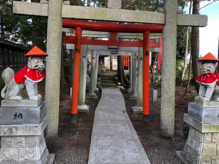 己爾乃神社の末社・摂社