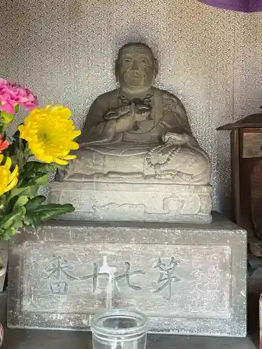 南葛八十八ヶ所霊場第七十番札所の{uncategorized: "未分類", other: "その他", undefined: "問題あり", building: "その他建物", grave: "お墓", sacred_gate: "鳥居", guardian: "狛犬", statue: "像", buddha: "仏像", history: "歴史", nature: "自然", garden: "庭園", animal: "動物", pagoda: "塔", temizu: "手水舎", mountain_gate: "山門・神門", sanctuary: "本殿・本堂", subordinate: "末社・摂社", art: "芸術", scenery: "景色", jizo: "地蔵", ema: "絵馬", goshuin: "御朱印", omikuji: "おみくじ", items: "授与品その他", amulet: "お守り", goshuincho: "御朱印帳", eats: "食事", festival: "お祭り", votive_dance: "神楽", shichigosan: "七五三参", wedding: "結婚式", experience: "体験その他", initially: "初詣", around: "周辺", anti_infection: "感染症対策"}