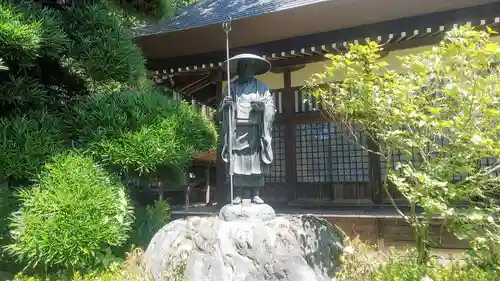 大悲願寺の像