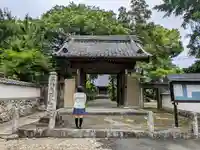 花井寺の山門・神門