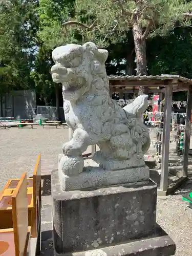 二柱神社の狛犬