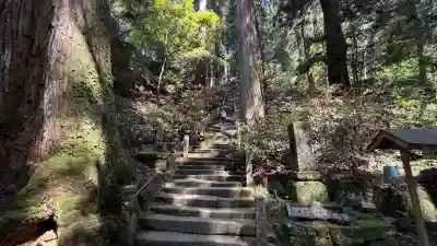 室生寺奥の院(奈良県)
