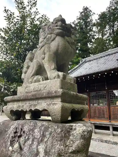 立志神社の狛犬