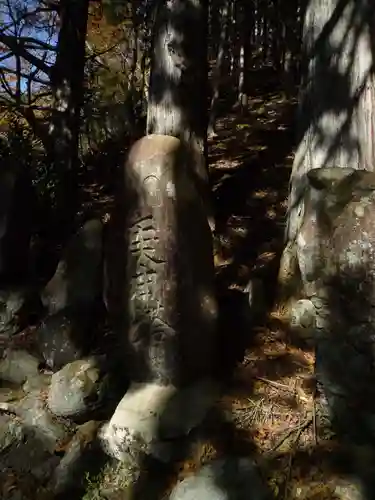 皆沢八幡宮本殿のその他建物