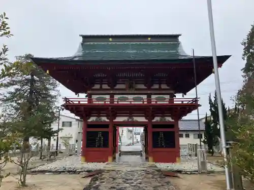 飯野八幡宮の山門