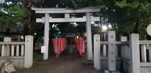稲荷神社の鳥居