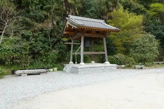 岡本寺の建物その他