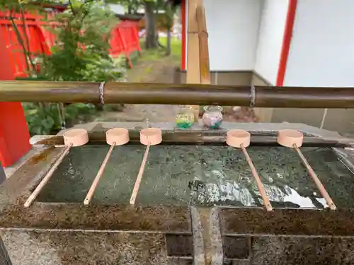 生島足島神社の手水舎