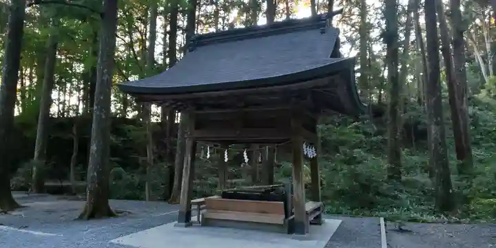小國神社の手水舎