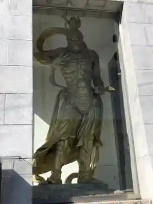 最上稲荷山妙教寺(岡山県)