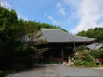 西光寺の本殿・本堂