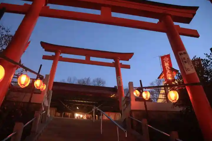 高屋敷稲荷神社の鳥居