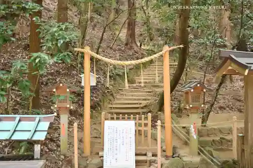 狭井坐大神荒魂神社(狭井神社)(奈良県)
