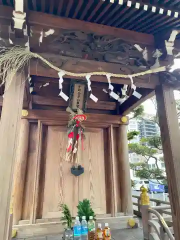 千潮金刀比羅宮の{uncategorized: "未分類", other: "その他", undefined: "問題あり", building: "その他建物", grave: "お墓", sacred_gate: "鳥居", guardian: "狛犬", statue: "像", buddha: "仏像", history: "歴史", nature: "自然", garden: "庭園", animal: "動物", pagoda: "塔", temizu: "手水舎", mountain_gate: "山門・神門", sanctuary: "本殿・本堂", subordinate: "末社・摂社", art: "芸術", scenery: "景色", jizo: "地蔵", ema: "絵馬", goshuin: "御朱印", omikuji: "おみくじ", items: "授与品その他", amulet: "お守り", goshuincho: "御朱印帳", eats: "食事", festival: "お祭り", votive_dance: "神楽", shichigosan: "七五三参", wedding: "結婚式", experience: "体験その他", initially: "初詣", around: "周辺", anti_infection: "感染症対策"}
