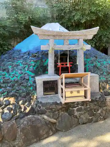 京濱伏見稲荷神社(神奈川県)