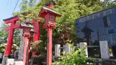 一瓶塚稲荷神社の鳥居