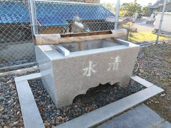 押付八劔神社の手水舎