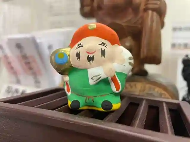 彌彦神社 (伊夜日子神社)の像