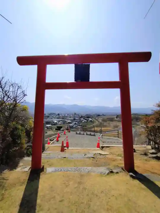 差出磯大嶽山神社 仕事と健康と厄よけの神さま(山梨県)
