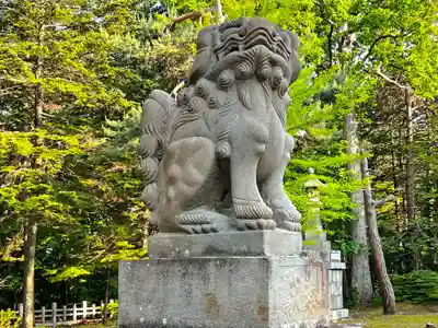 上川神社の狛犬