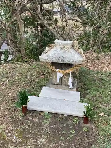 高泊神社の末社