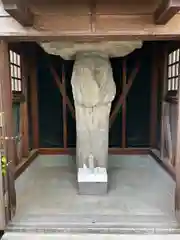 御珍宝神社の本殿