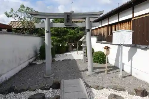 鏡玉神社の末社