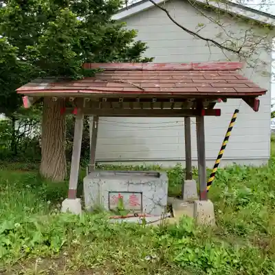 川汲稲荷神社の手水舎